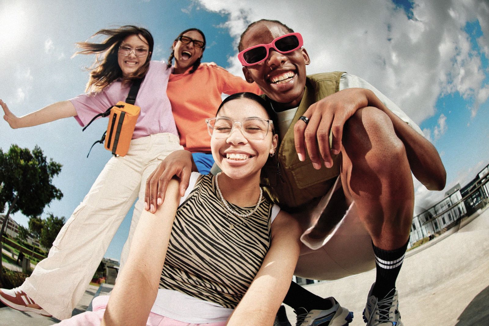 Gen Z Isn’t Just Drinking Less—They’re Choosing to Feel More