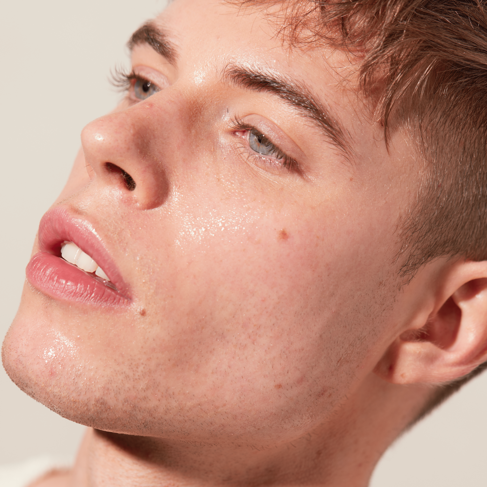Ceramides & Peptides: The Power Duo Your Serum Needs
