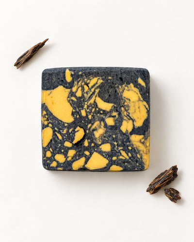 Natural Oudh: Signature scent composition